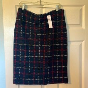 Brand New Perfect for Fall/Winter Ann Taylor Plaid Skirt